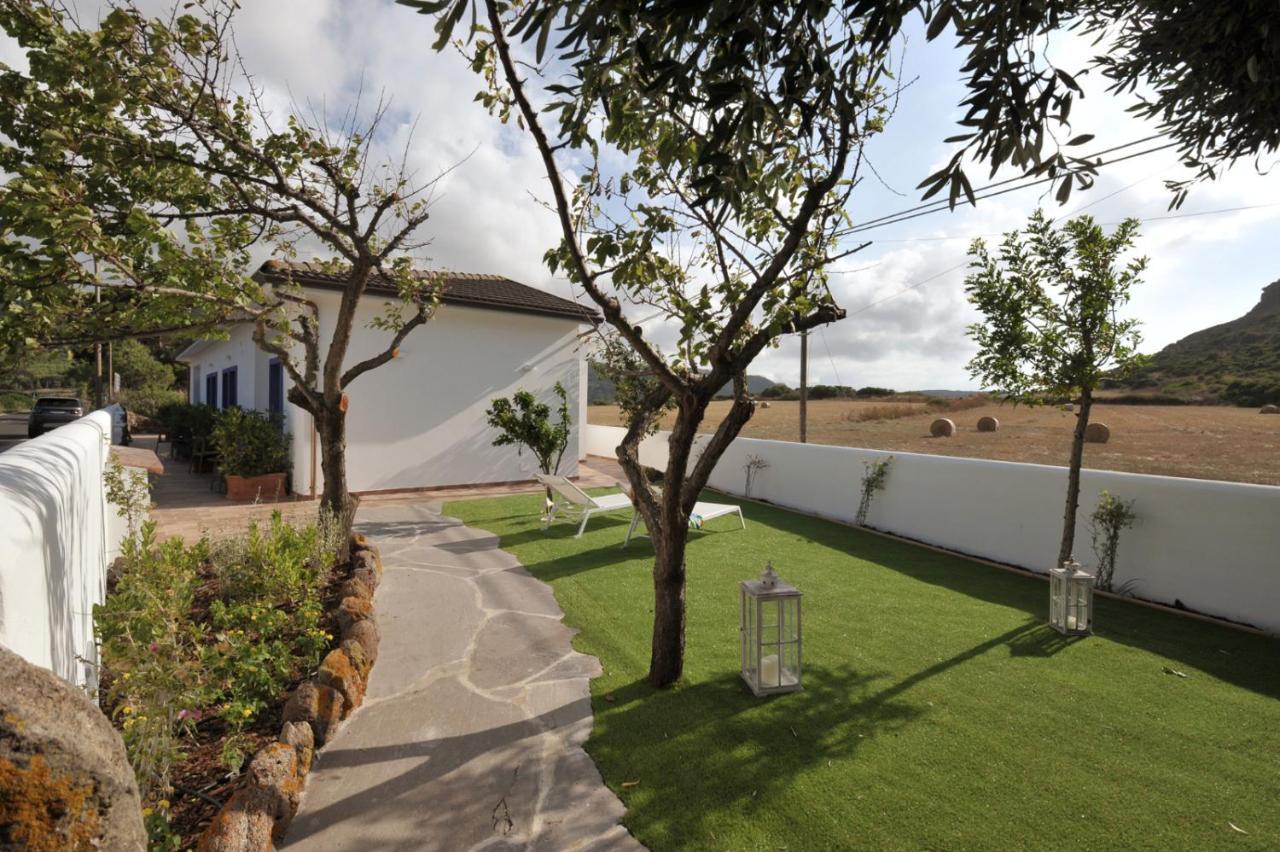 קאסטלסארדו B&B La Roccia מראה חיצוני תמונה